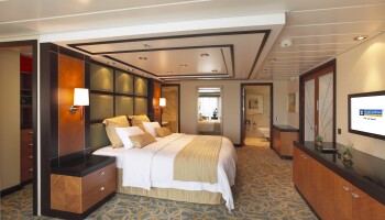 1688994610.7259_c492_Royal Caribbean International Liberty of the seas Accommodation RCI_LB_RS-Bdrm.jpeg